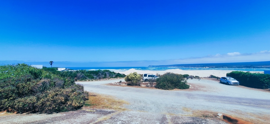5 Bedroom Property for Sale in Witsand Western Cape